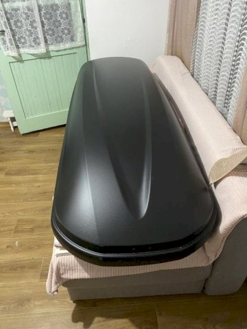 Krovni nosači i krovna kutija original Thule