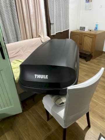 Krovni nosači i krovna kutija original Thule