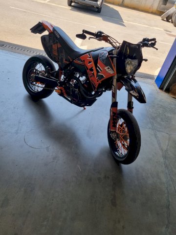 Ktm 640 supermoto
