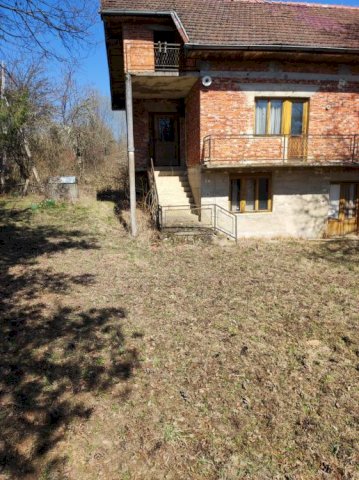 Kuća: Golinja, 30min od Zg, 250m2 15ha zemlje