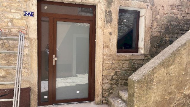 Kuća: Vodnjan u starogradskoj jezgri sami centar