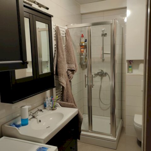 Kuća: Zagreb (Kruge), 220.00 m2 (prodaja)