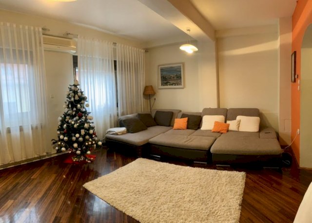 Kuća: Zagreb (Vrapče), 150.00 m2