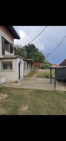 Kuća u gradu na top lokaciji (ili zamjena za sta