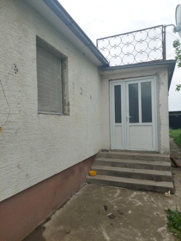 Kuca u orolik,moguca zamijena za drugu