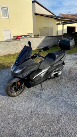Kymco Xciting 400i 400 cm3, 2017 god.