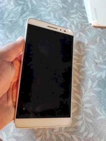 LENOVO PHAB PLUS 6,8