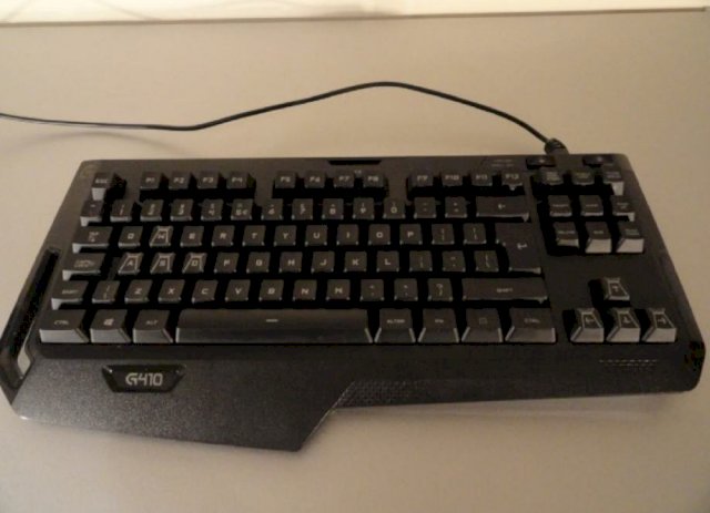 Logitech g410