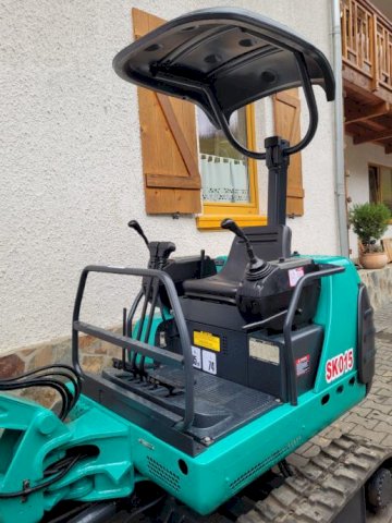 MINI BAGER KOBELCO SK015 kao nov i malo sati