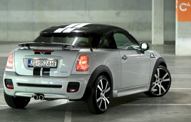 MINI Cooper Cooper JCW