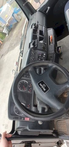 Man TGA Abroll, 2005 god.