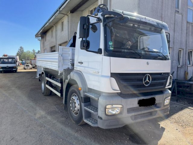 Marcedes benz Axor 18.33 Hiab 144, 2010 god.
