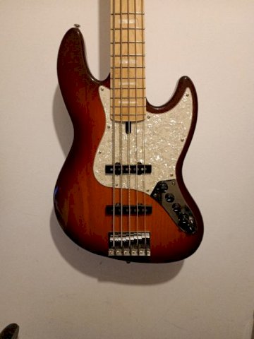 Marcus Miller V7 Swamp Ash 5 TS