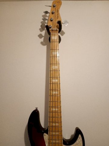 Marcus Miller V7 Swamp Ash 5 TS