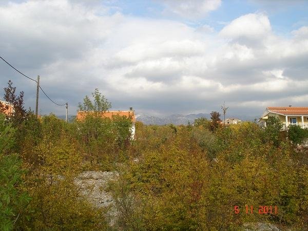 Maslenica 496 m2