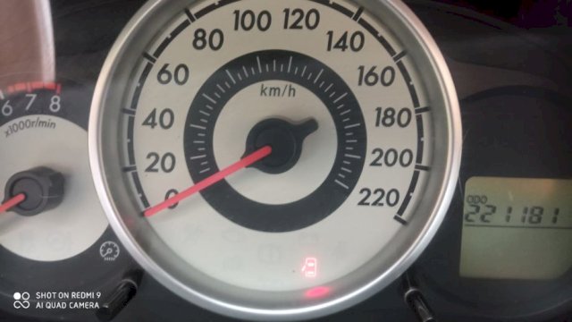 Mazda 2 1,3 i TE 16V- klima, parking senzori