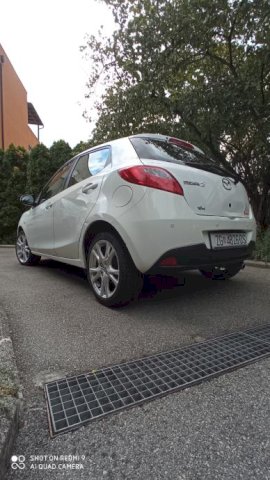 Mazda 2 1,3 i TE 16V- klima, parking senzori