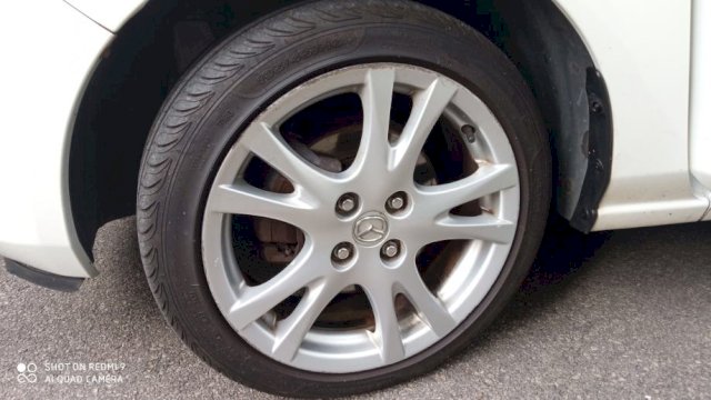 Mazda 2 1,3 i TE 16V- klima, parking senzori
