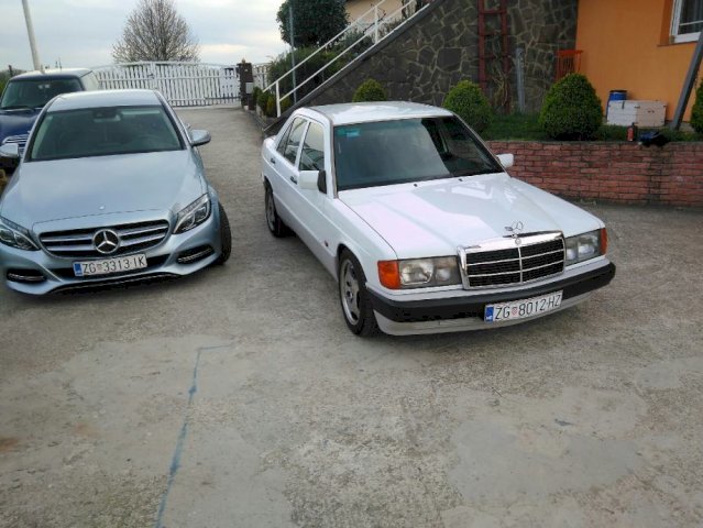 Mercedes 190,2.5 dizel,66 kw