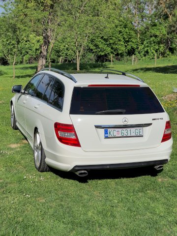 Mercedes Benz w204  T-Model AMG