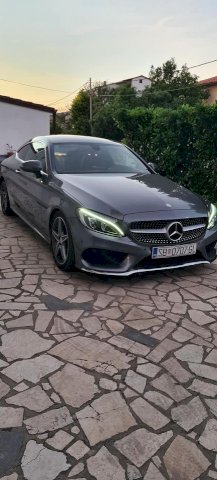 Mercedes C cupe AMG 220 d 64000 km automatik F1