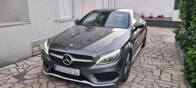 Mercedes C cupe AMG 220 d 64000 km automatik F1