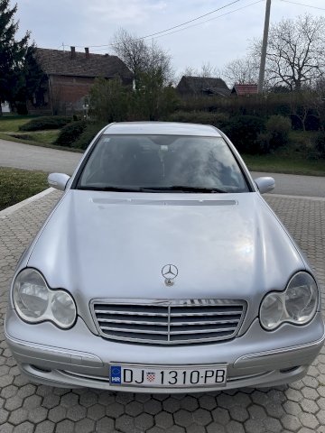 Mercedes C klasa W203