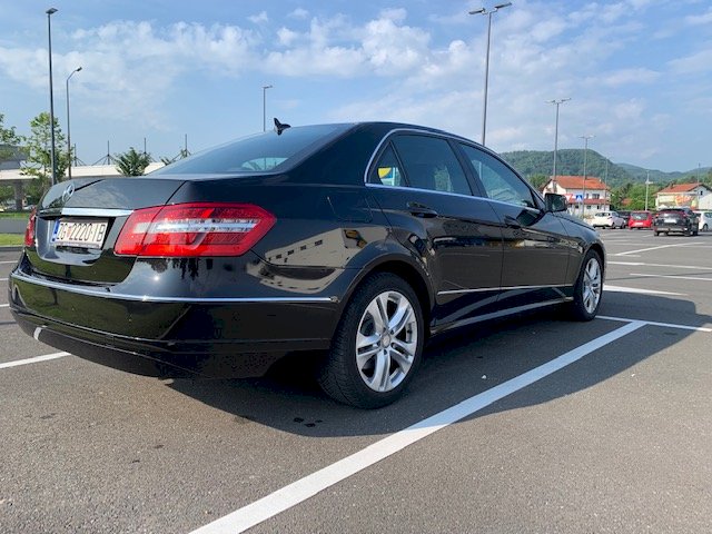 Mercedes E200  W 212