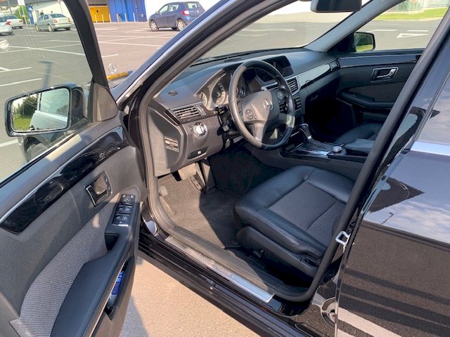 Mercedes E200  W 212