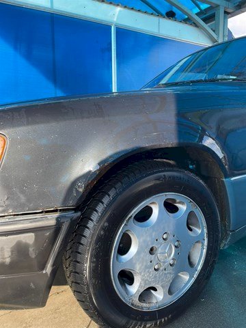 Mercedes-Benz 124 124W 220E