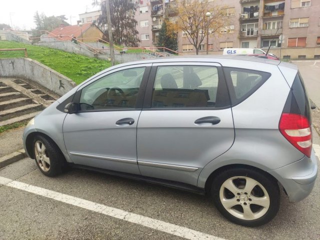 Mercedes-Benz A-klasa 200 CDI