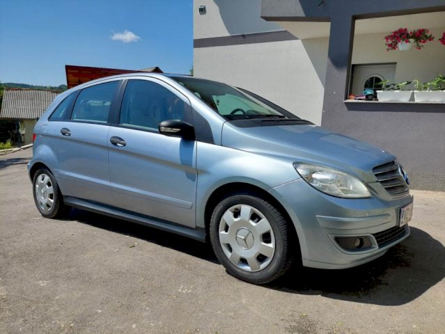 Mercedes-Benz B-klasa 180 CDI