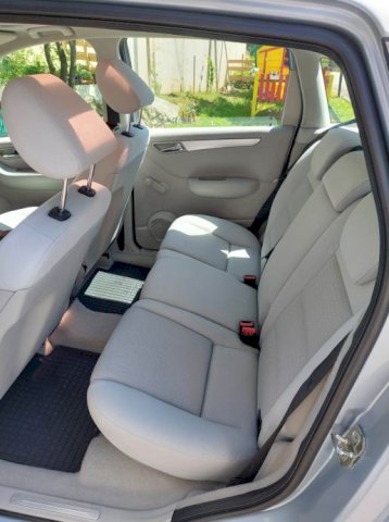 Mercedes-Benz B-klasa 180 CDI