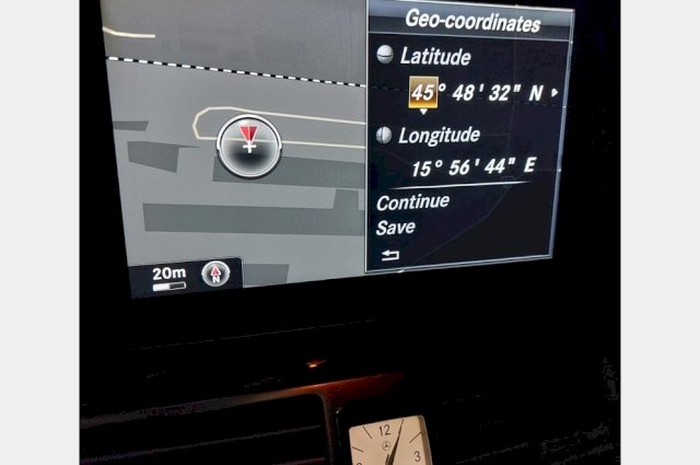Mercedes-Benz CLS klasa 220