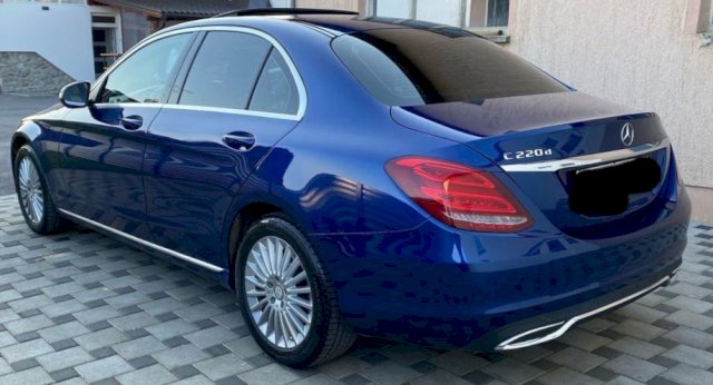 Mercedes-Benz C-klasa 220 D automatik