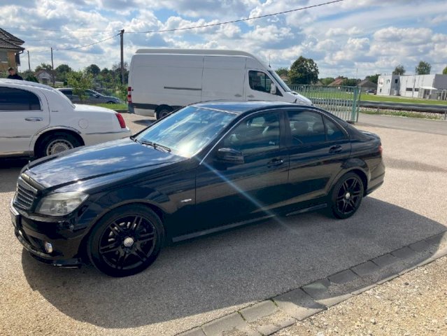 Mercedes-Benz C-klasa AMG styling