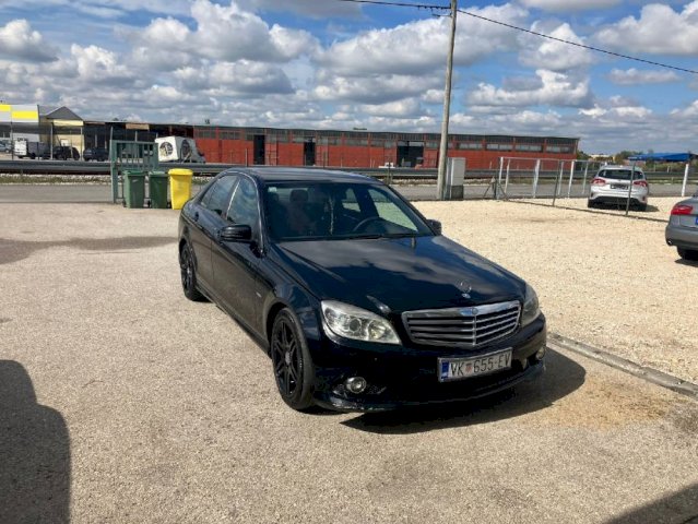 Mercedes-Benz C-klasa AMG styling