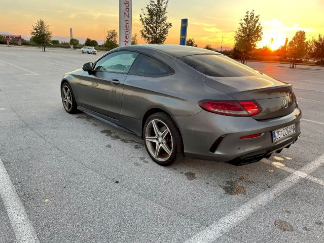 Mercedes-Benz C-klasa Coupe 300