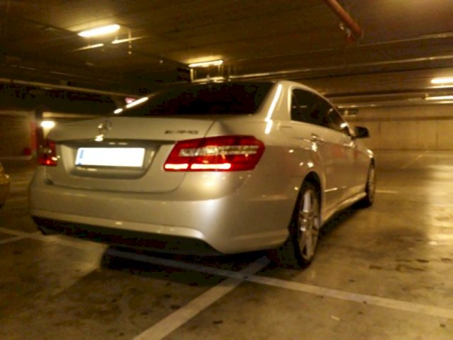 Mercedes-Benz E-klasa 220 AMG line motor