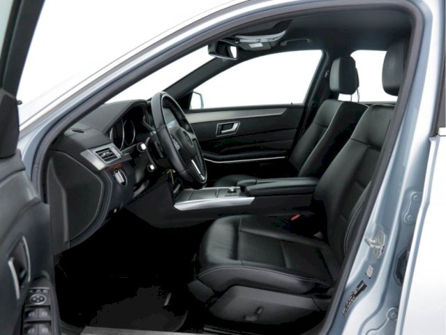 Mercedes-Benz E-klasa 300 Hybrid/