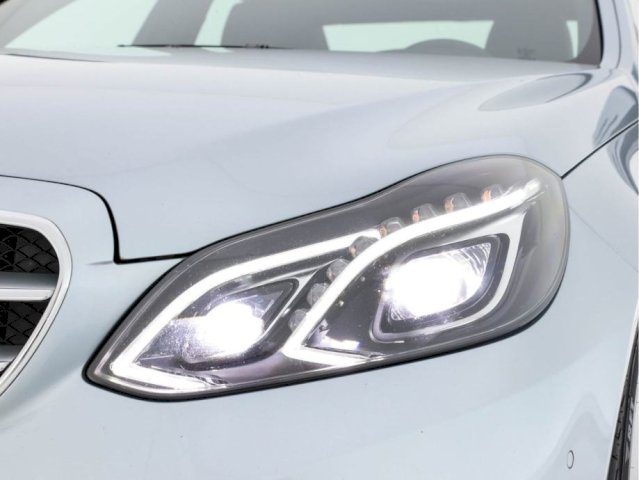 Mercedes-Benz E-klasa 300 Hybrid/