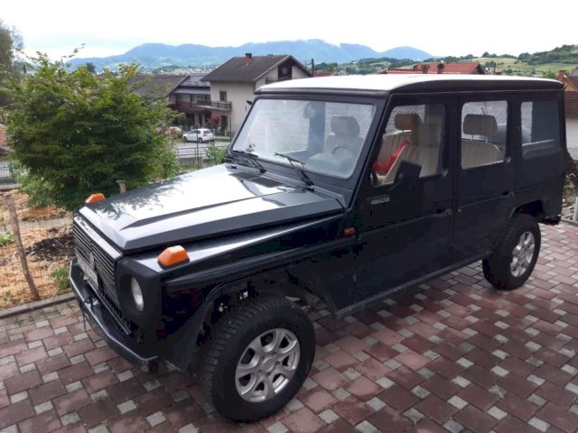 Mercedes-Benz GD 300