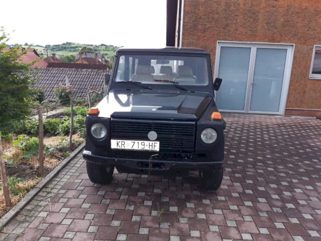 Mercedes-Benz GD 300