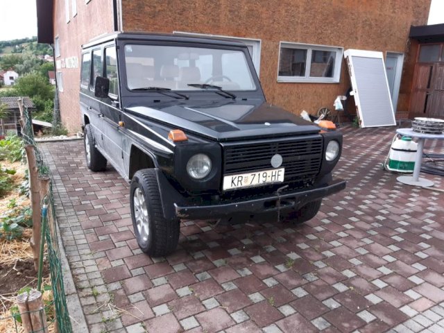 Mercedes-Benz GD 300