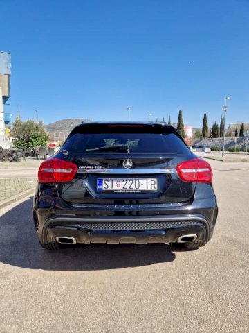 Mercedes-Benz GLA 220 CDI AMG