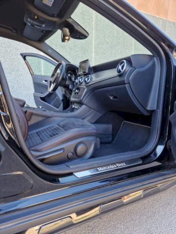 Mercedes-Benz GLA 220 CDI AMG