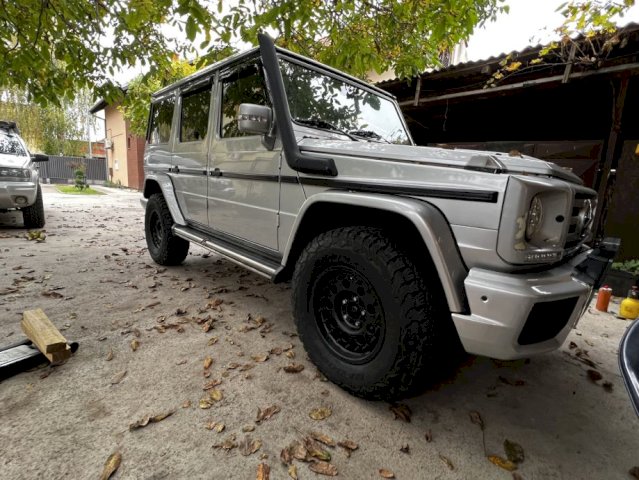 Mercedes-Benz G