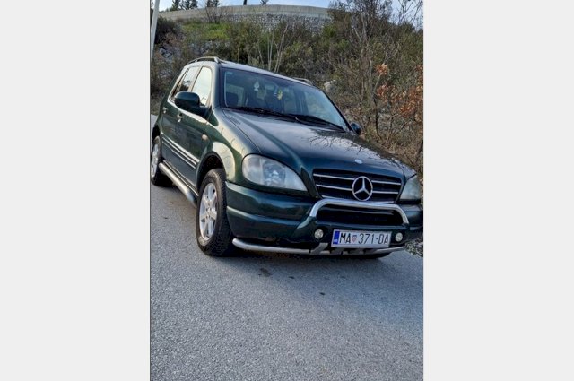 Mercedes-Benz ML 270 CDI 4x4