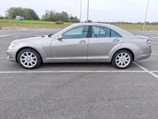 Mercedes-Benz S klasa 320 CDI 4 MATIC