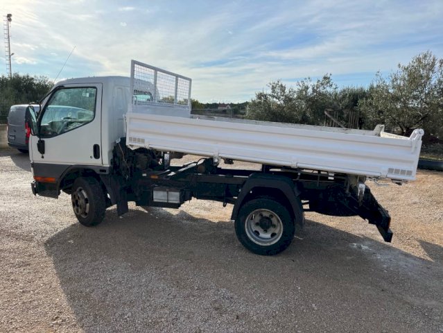 Micubishi canter, 2004 god.